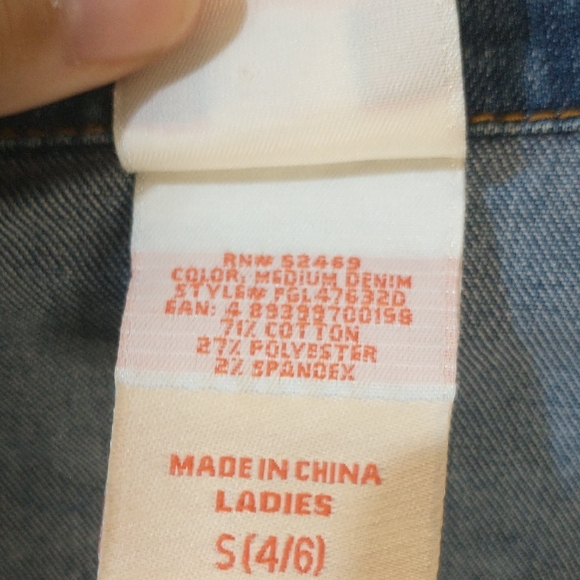 Faded Glory Blue Denim Jacket size S (4-6) P2P=18" Shoulder 2 Hem=24" - Picture 6 of 6